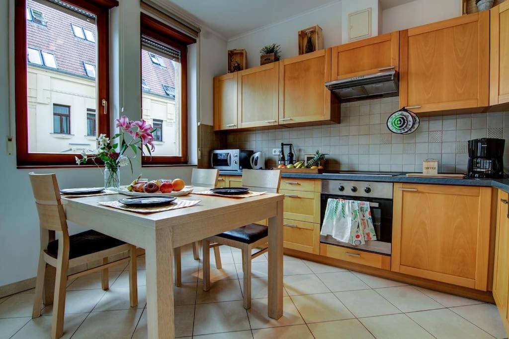Apartment Grand Adventure In *